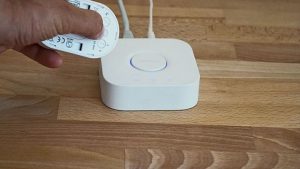 Ikea Tradfri Bewegungsmelder mit Hue Bridge koppeln